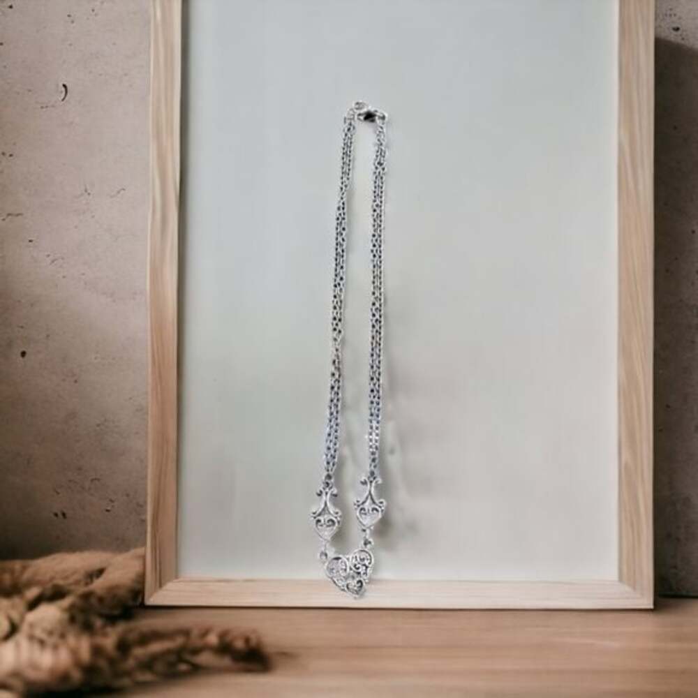 Silver heart necklace - Picture 2 of 2